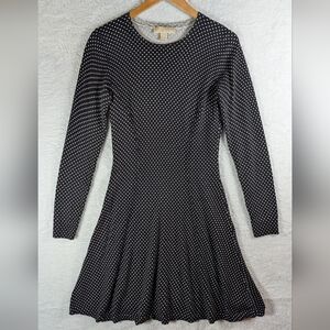 538-Michael Kors Black and White Long Sleeve Midi Dress